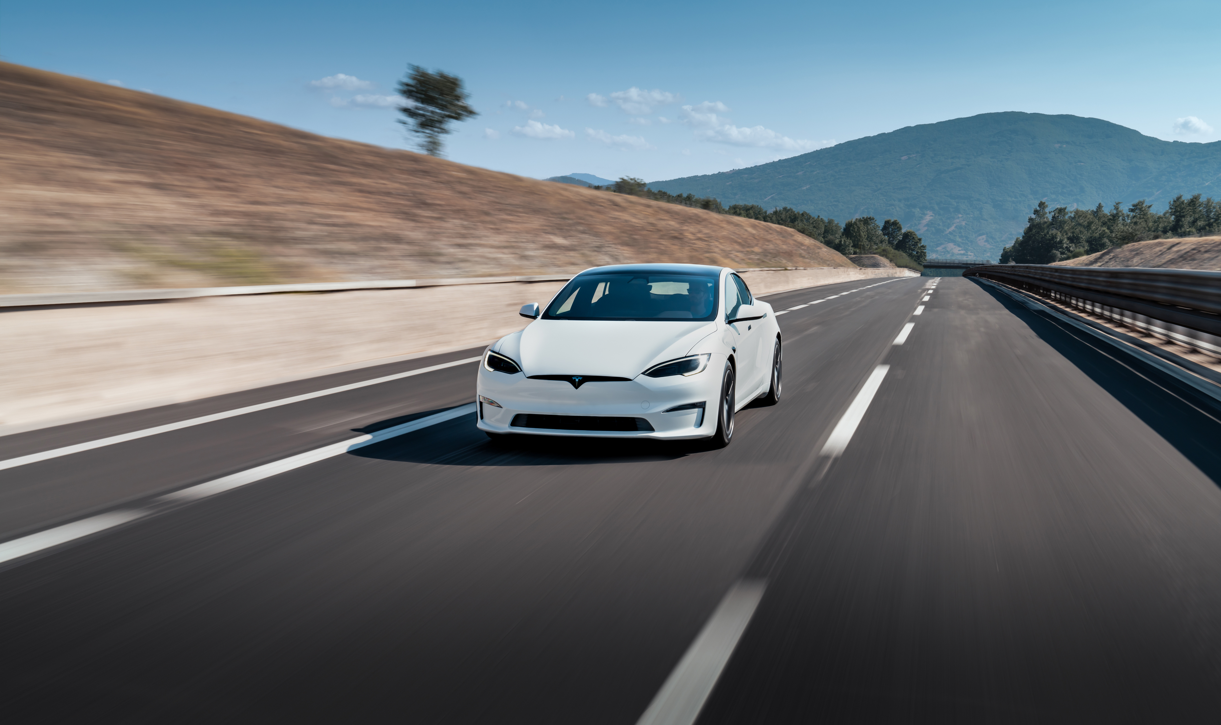 Tesla Model S $1000 Discount